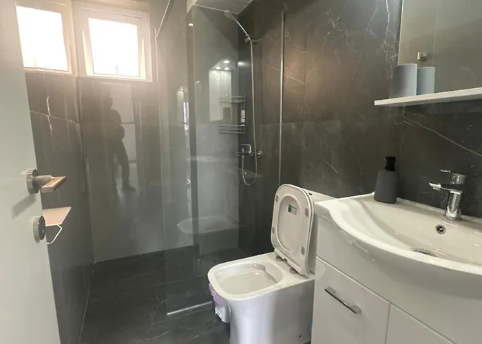 Appartement Near Finikoudes 3 *