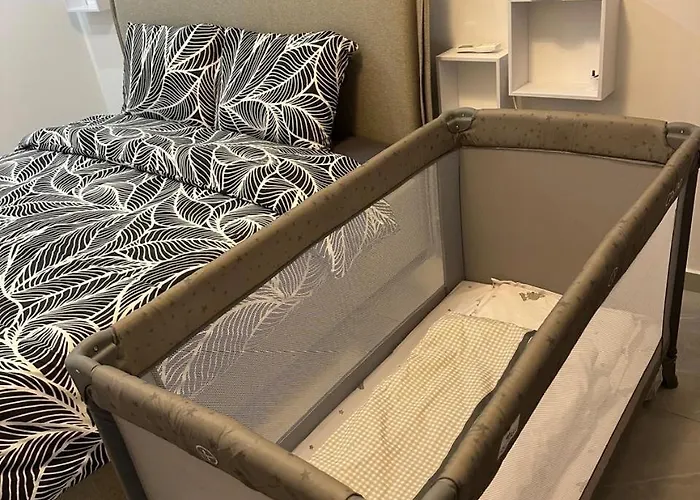 Appartement Near Finikoudes 3 *